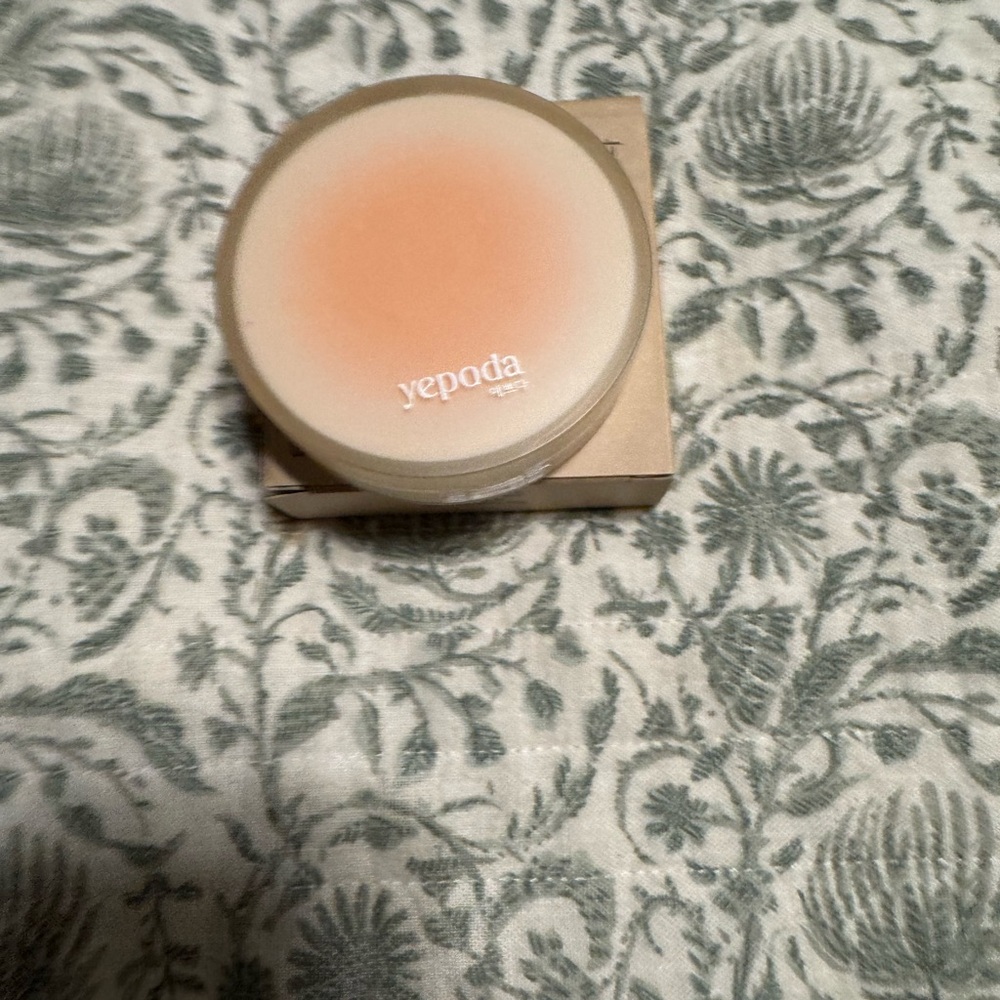 Yepoda dewy day foundation shade n3c